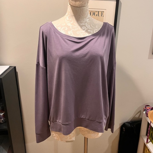 Fabletics purple athletic sweater - Picture 4 of 10
